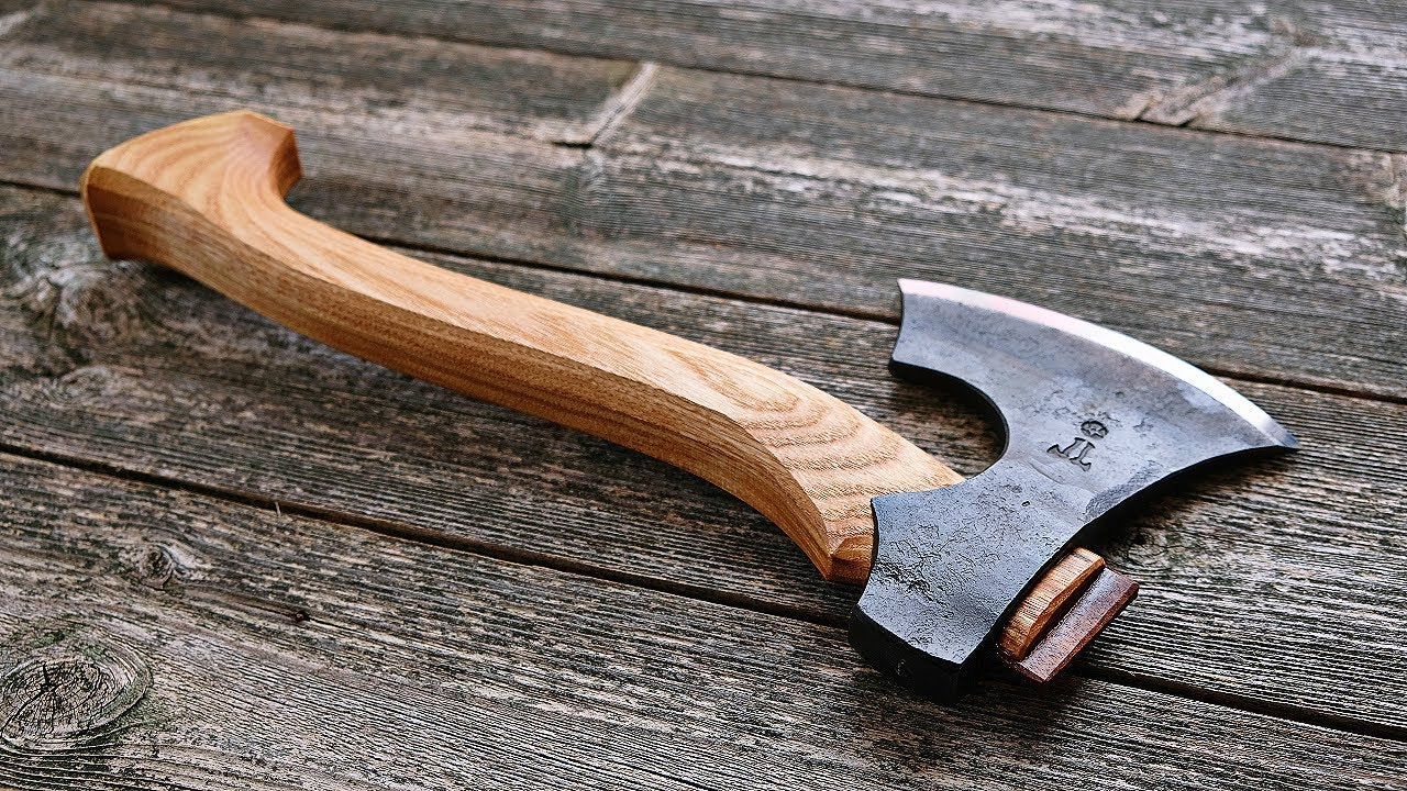 Carve Your Path: The Ultimate Guide to Choosing and Using Carving Axes
