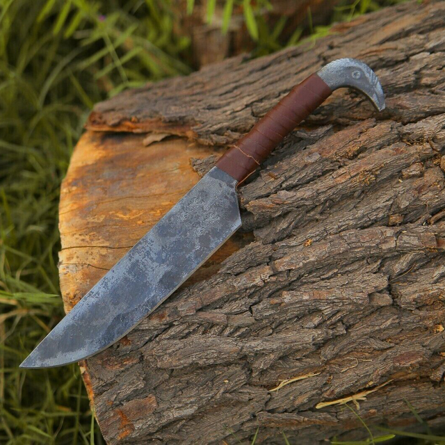 Hunting knife