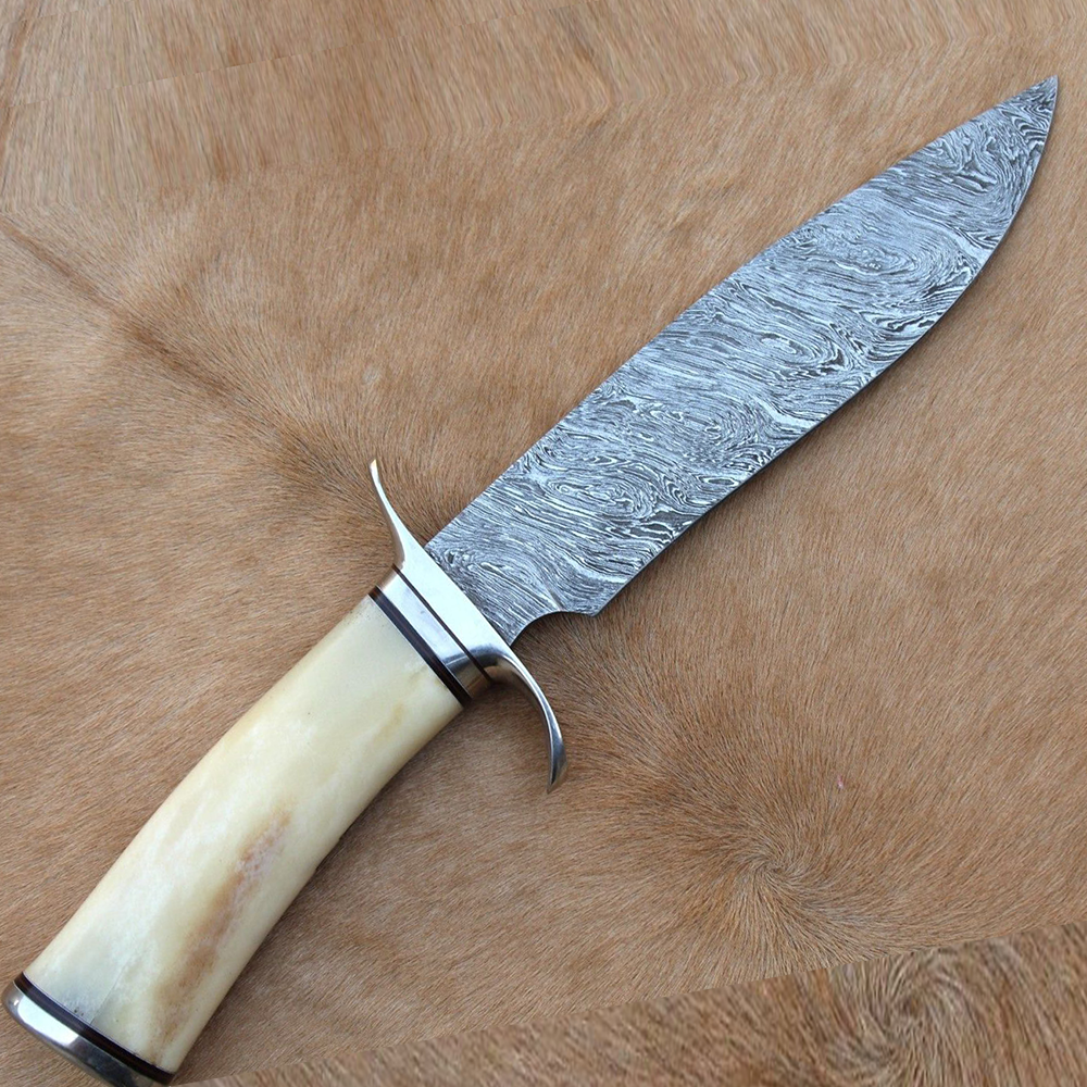 Couteau de chasse de campagne japonais forgé en acier de Damas fait à la main | Couteau à écorcher de Camping en plein air à lame fixe avec gaine en cuir pour cadeau 